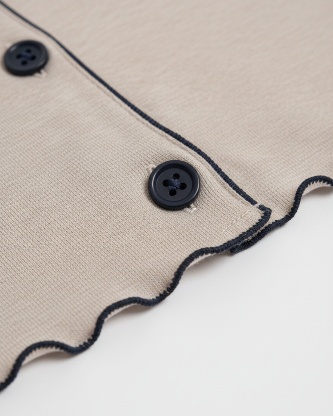 Kvinders lange beige pyjamas