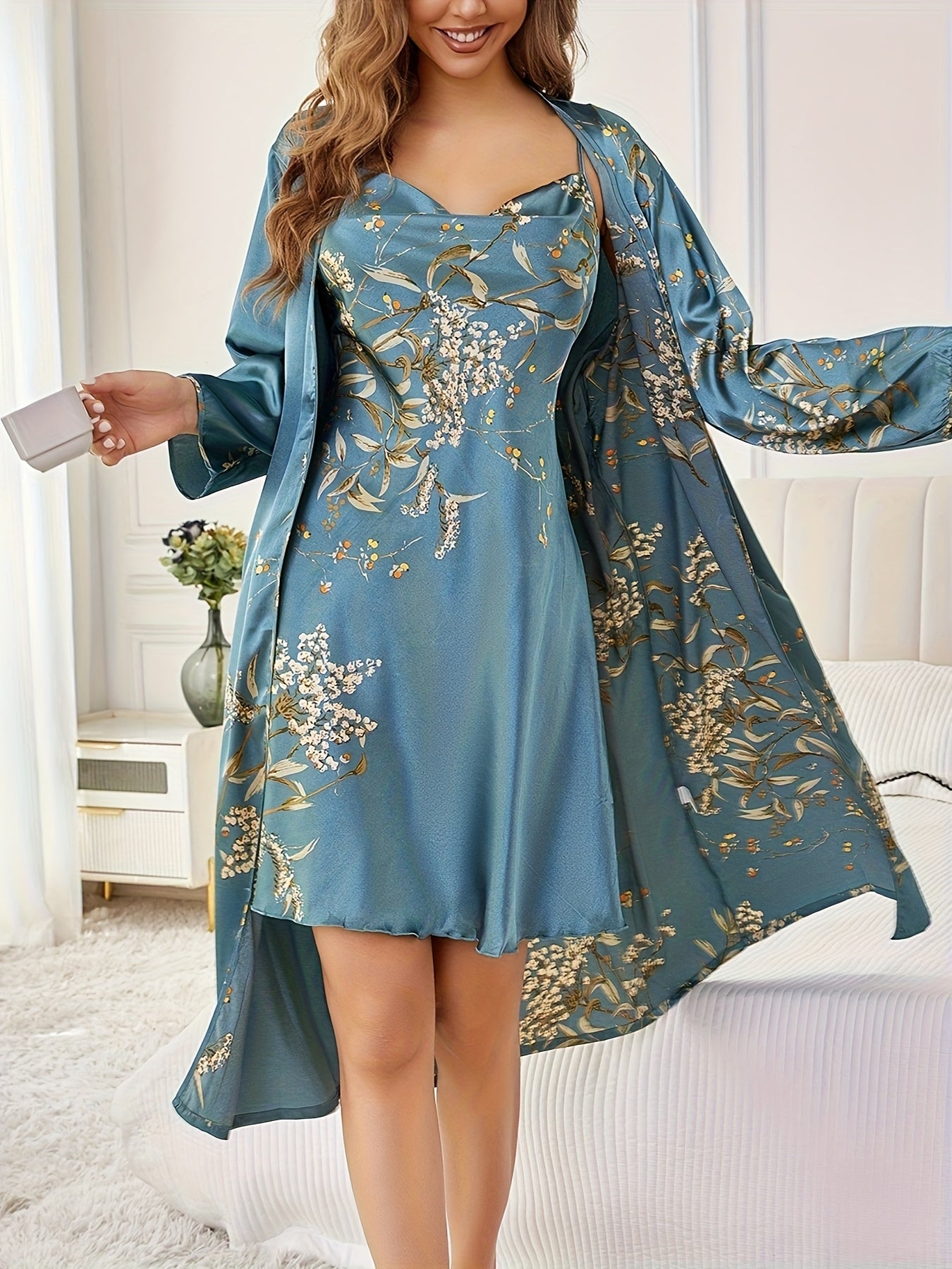 Luksus Satin Kimono & Natkjole Sæt – Blødt & Silkeagtigt
