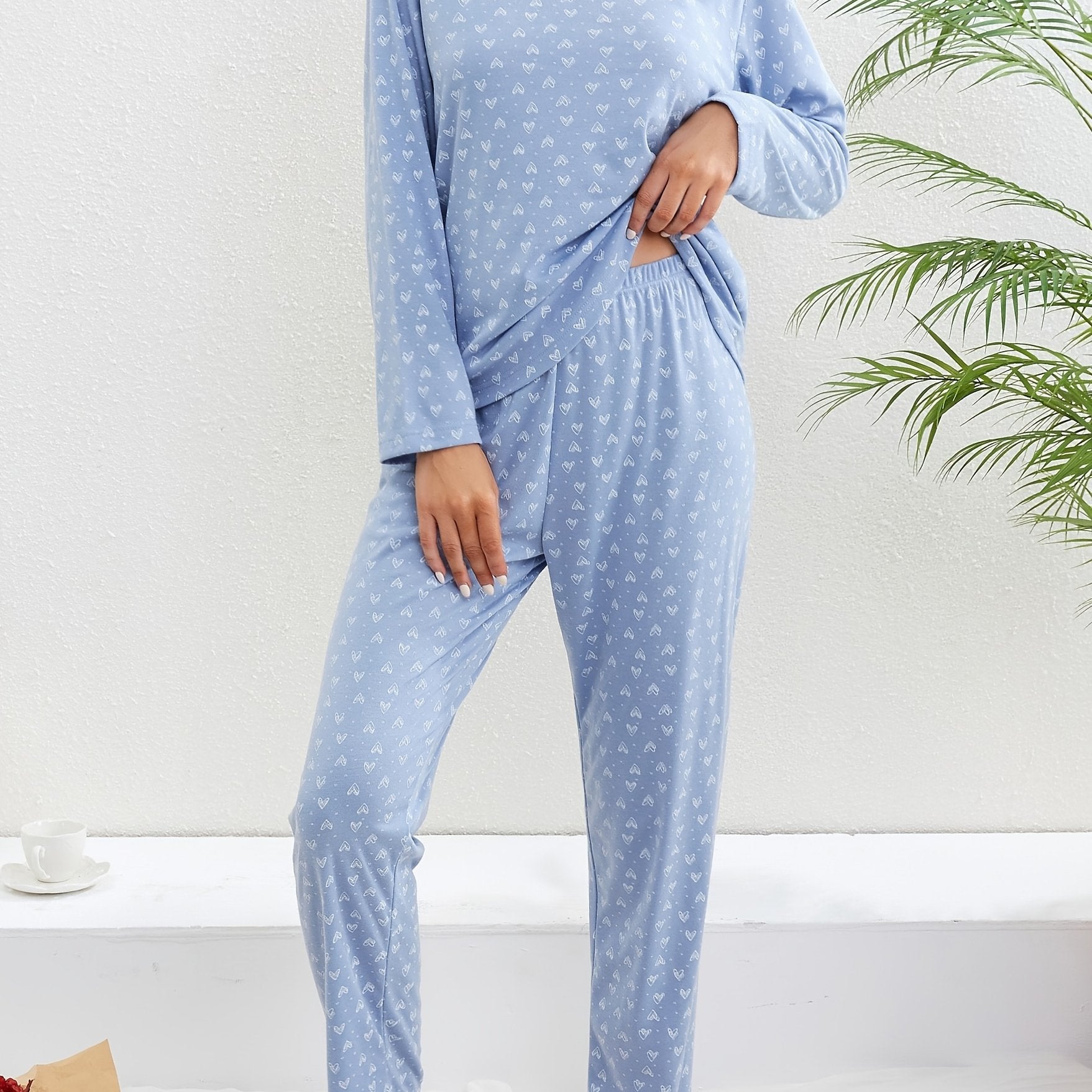 Blå pyjamas dame langærmet – sødt sæt i bomuld med print
