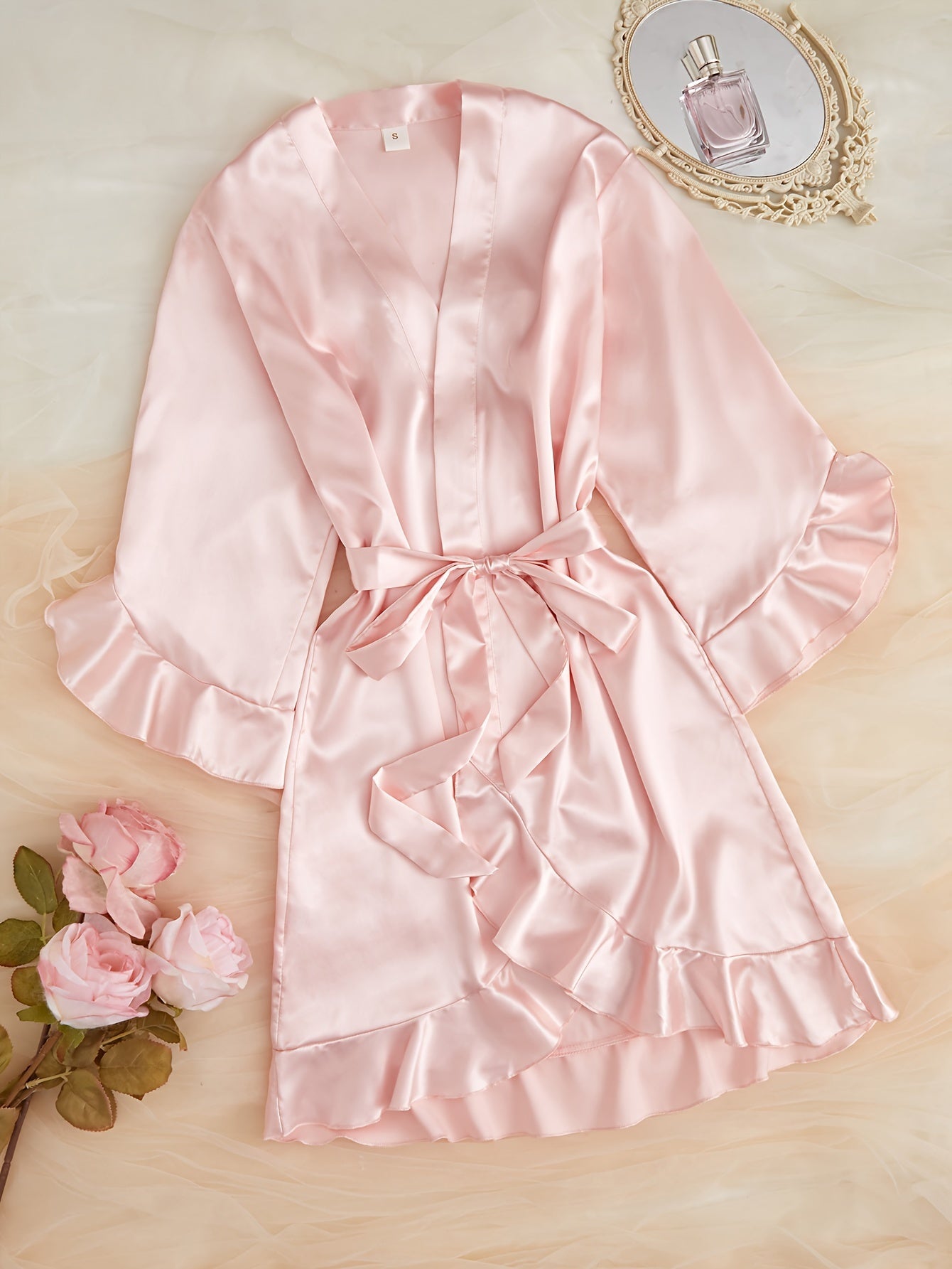 Satin Kimono Badekåbe Dame – Rucher & Bindebånd i Blødt Satin