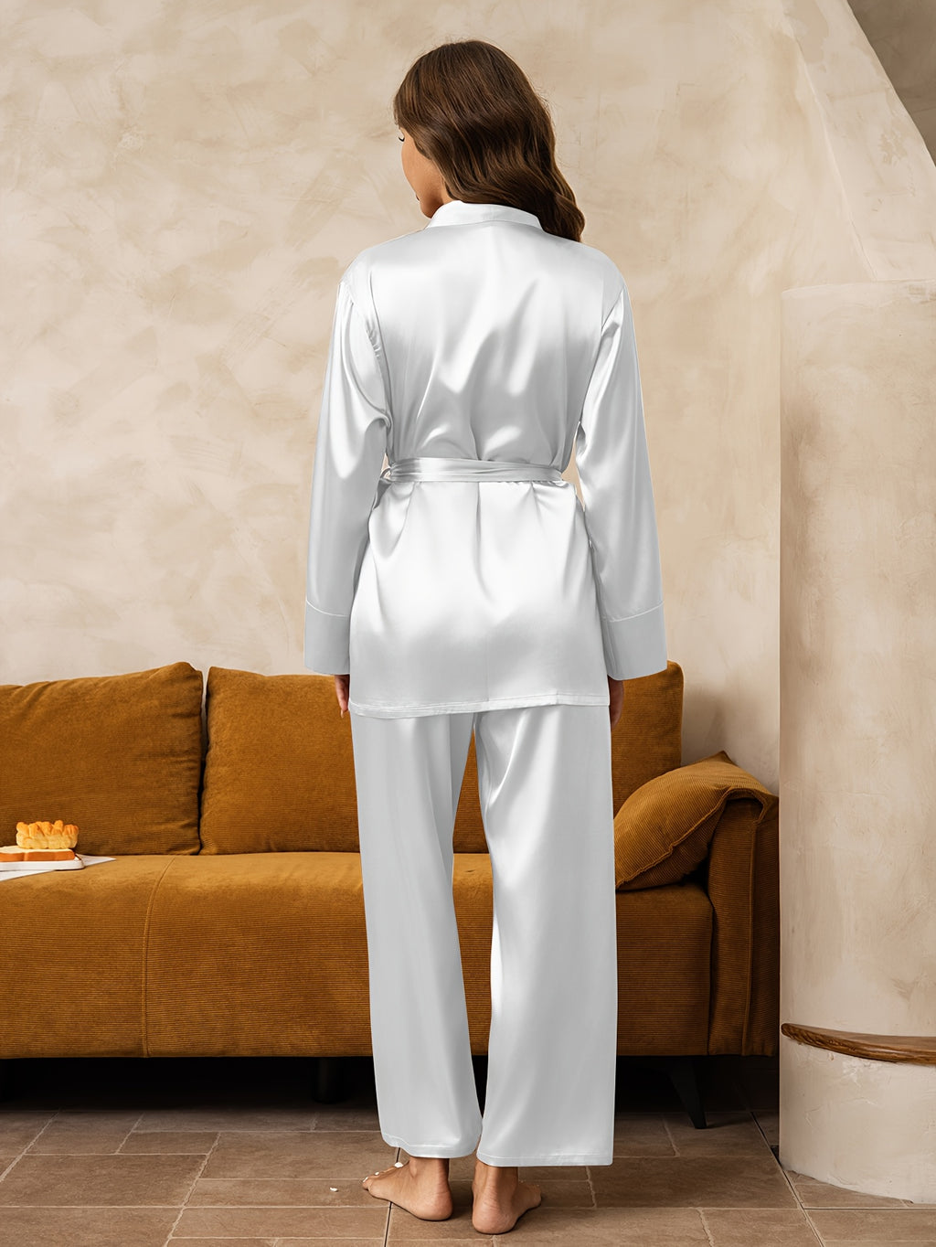 Kimono pyjamasæt dame – satin look og luksuriøs komfort