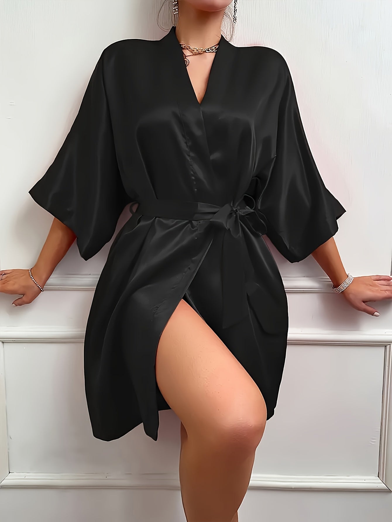 Stilren Kimono Badekåbe – Let & Elegant med Løs Pasform