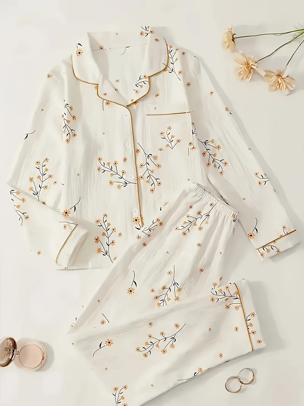 Lang Bomulds Pyjamasæt Dame – Blødt & Åndbart med Blomsterprint