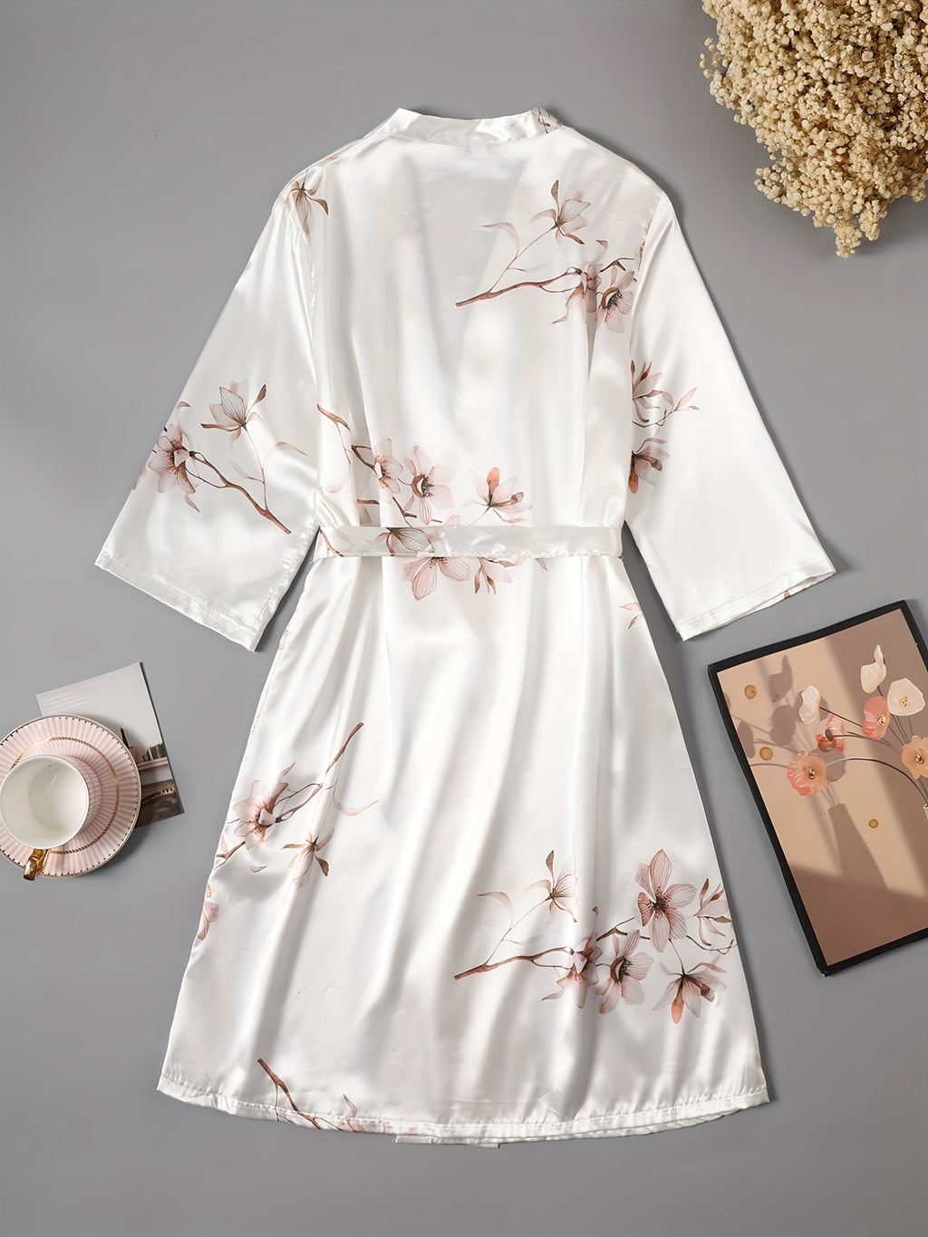Luksus Kimono Badekåbe – Satin Morgenkåbe med Bindebånd