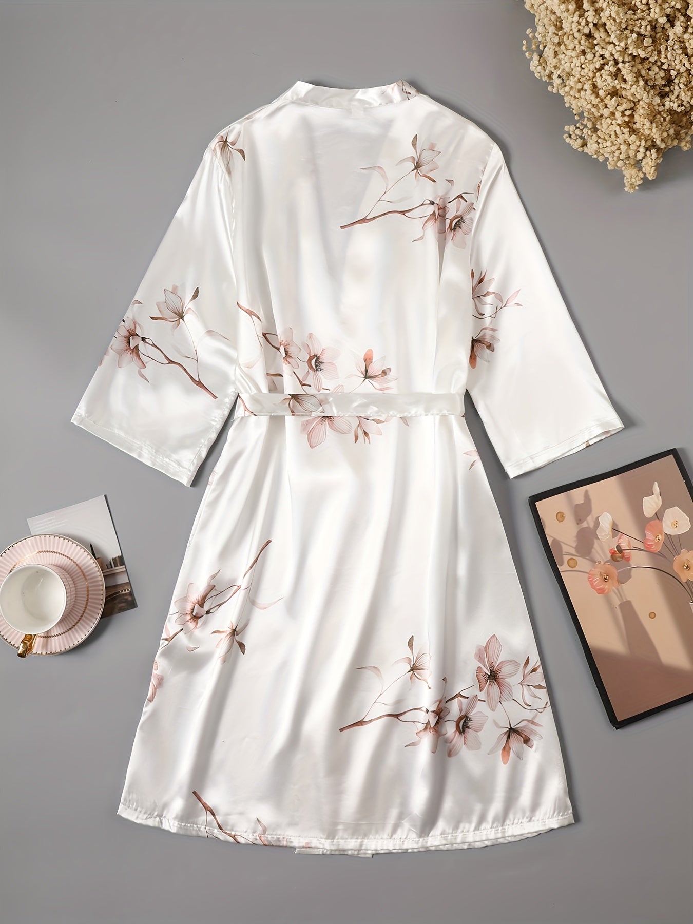 Luksus Kimono Badekåbe – Satin Morgenkåbe med Bindebånd