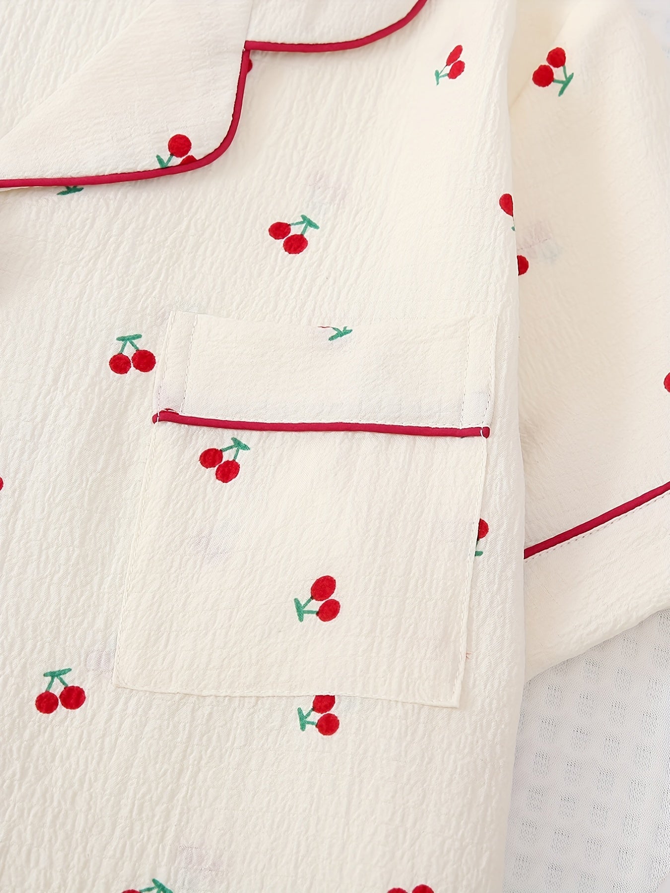 Dame Bomulds Pyjamasæt – Kortærmet & Shorts med Kirsebærprint